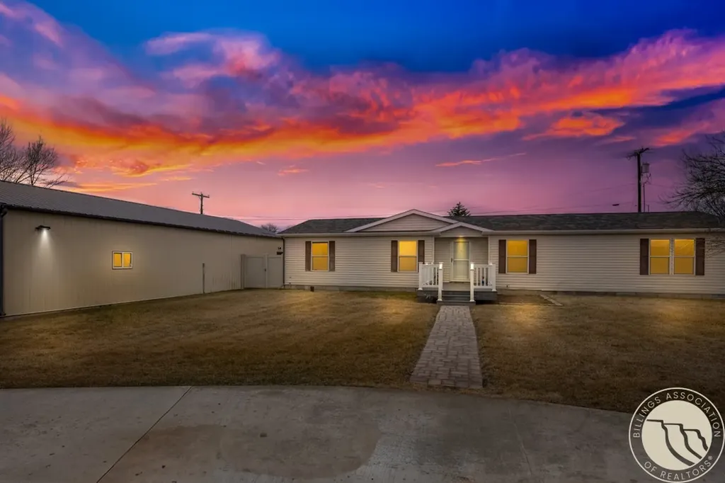 209 1st Street E Lavina MT 59046