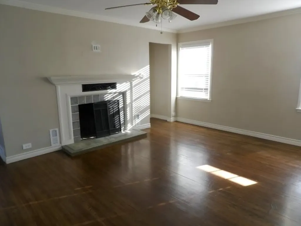 721 N Choteau Avenue Hardin MT 59034