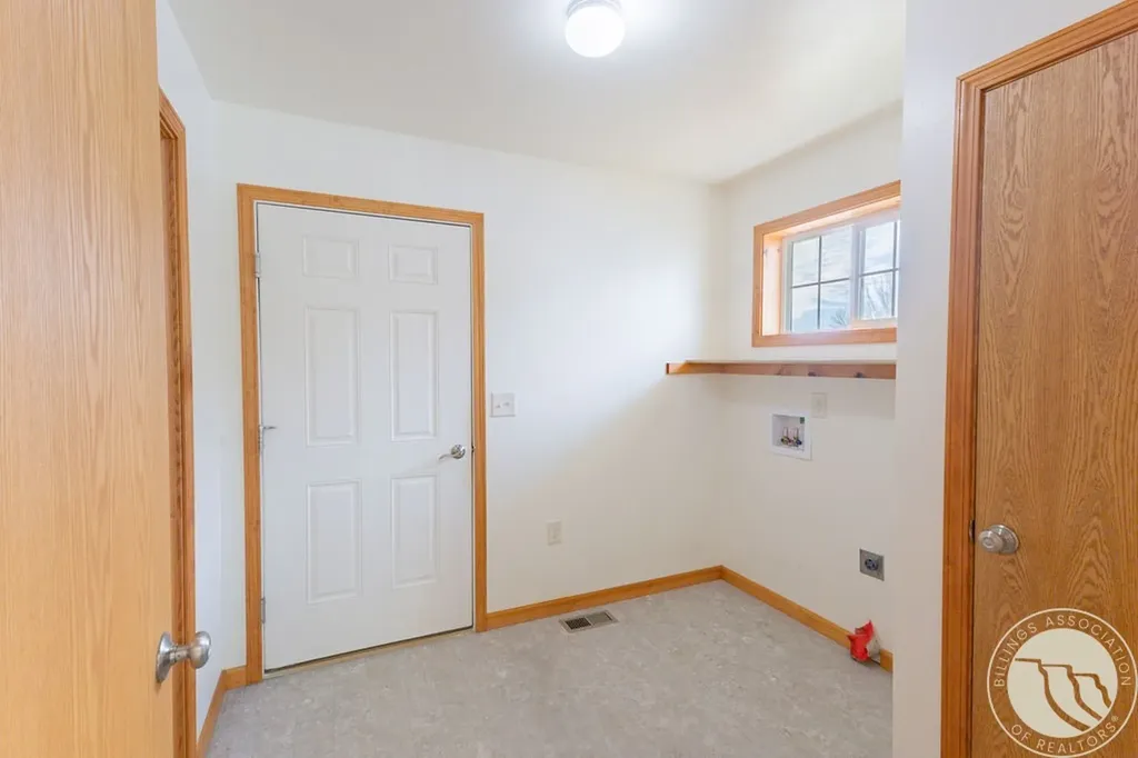 2490 Trask Circle Worden MT 59088