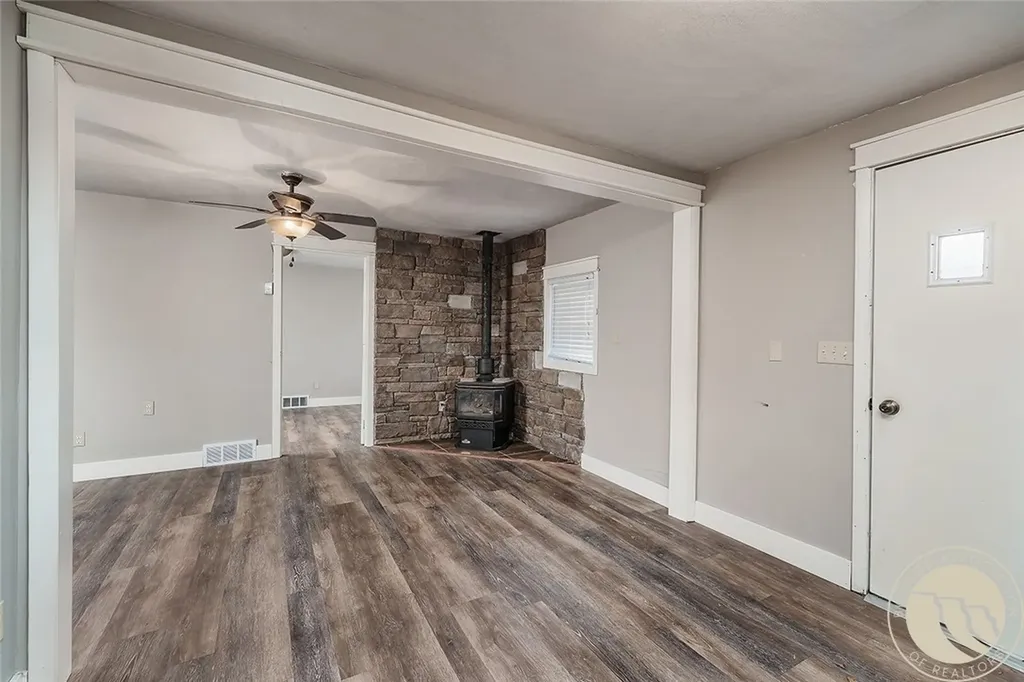 606 3rd Street W Roundup MT 59072