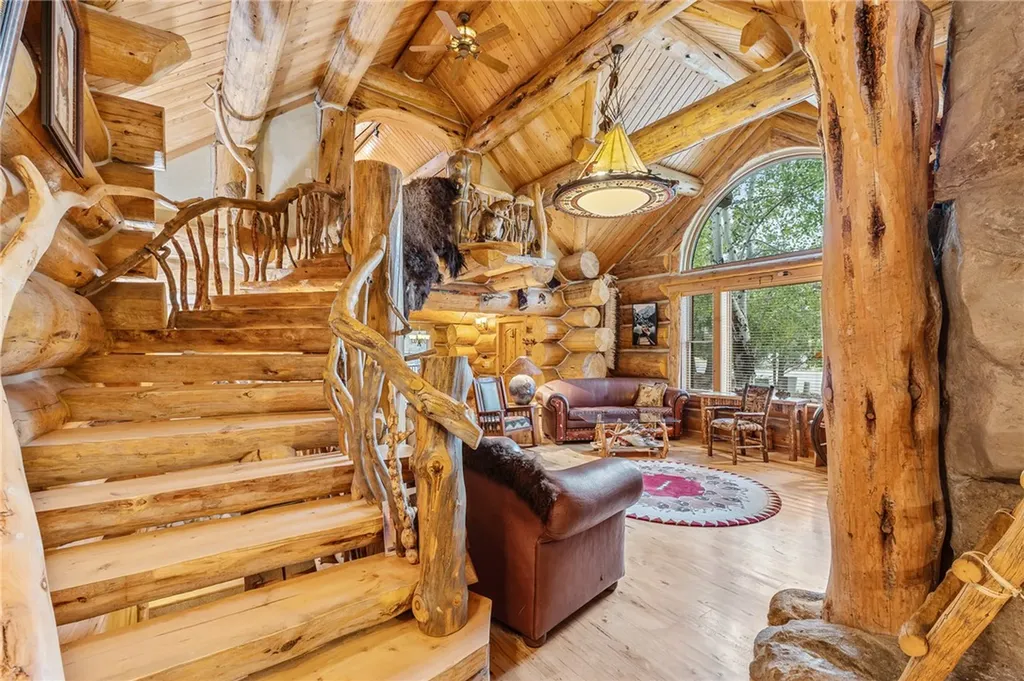 1738 Lazy M Street Red Lodge MT 59068