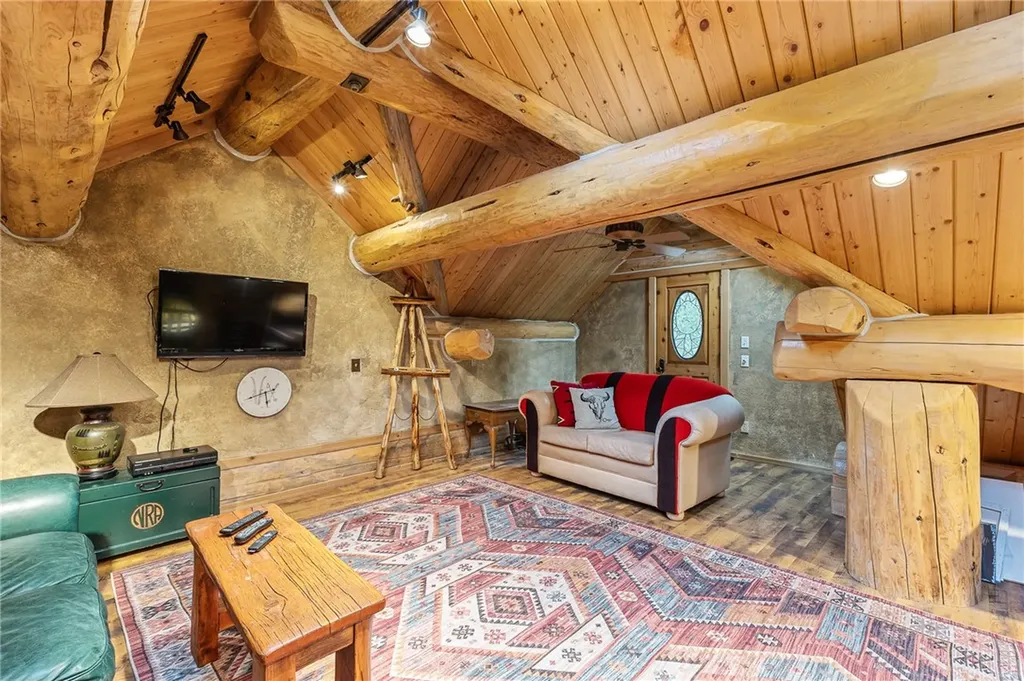 1738 Lazy M Street Red Lodge MT 59068