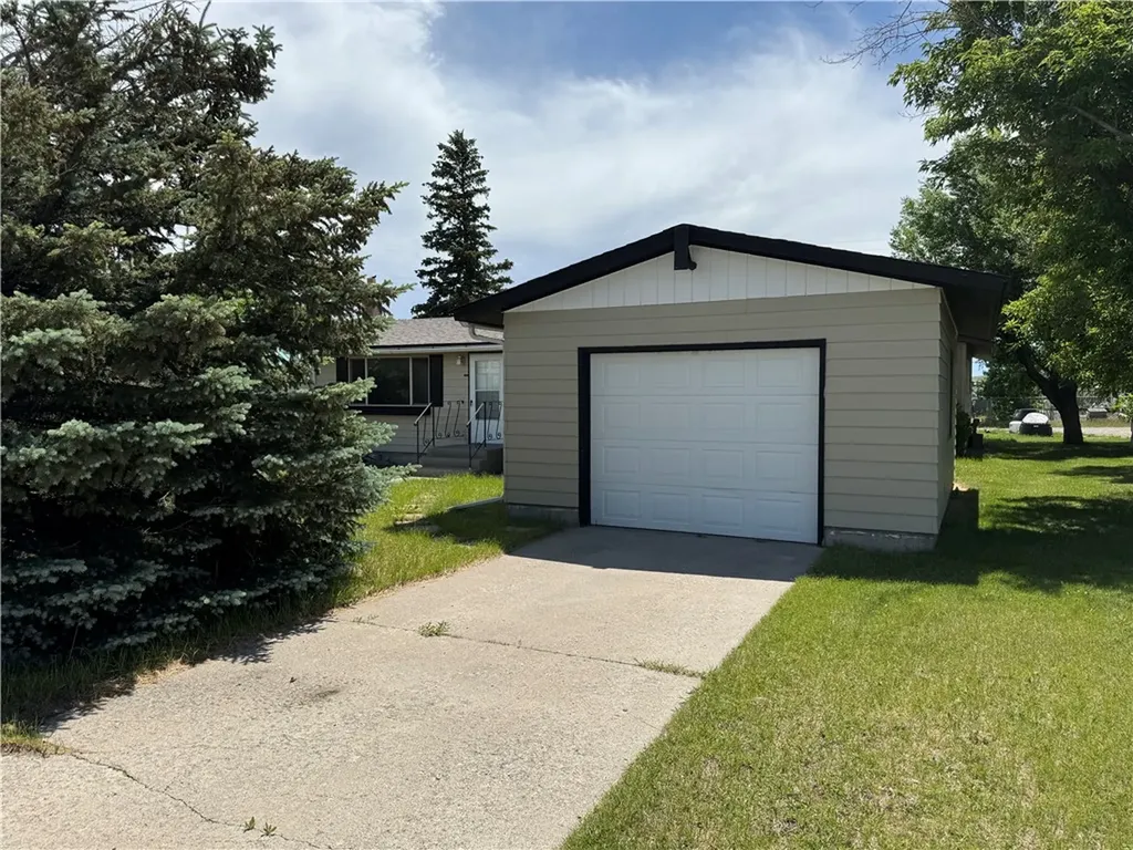 915 E 2nd Big Timber MT 59011