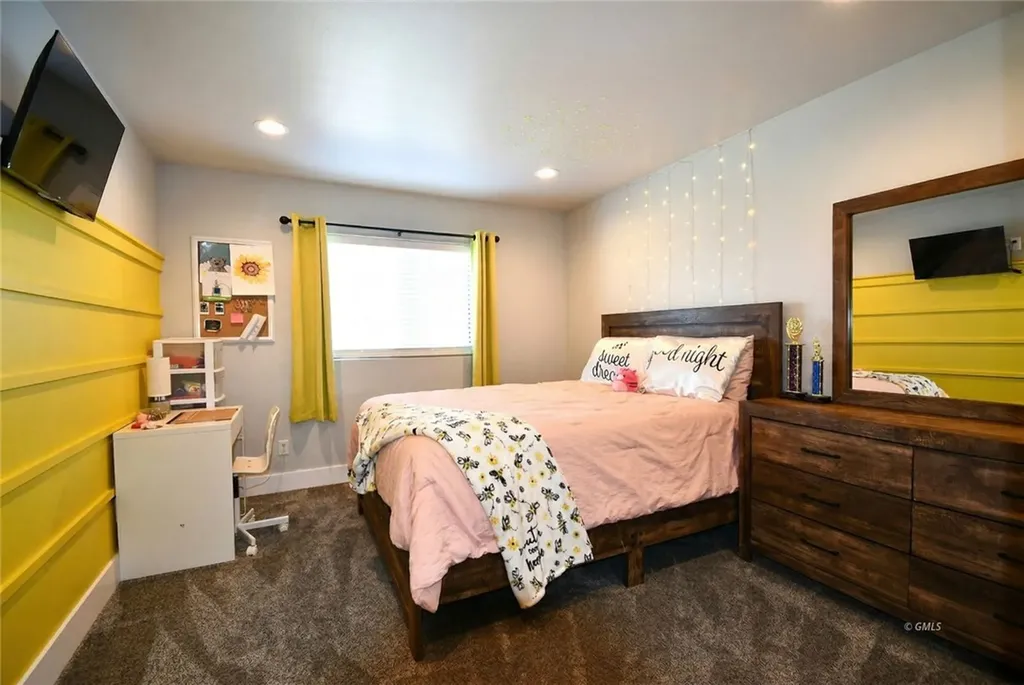 211 Georgetown Drive Glendive MT 59330