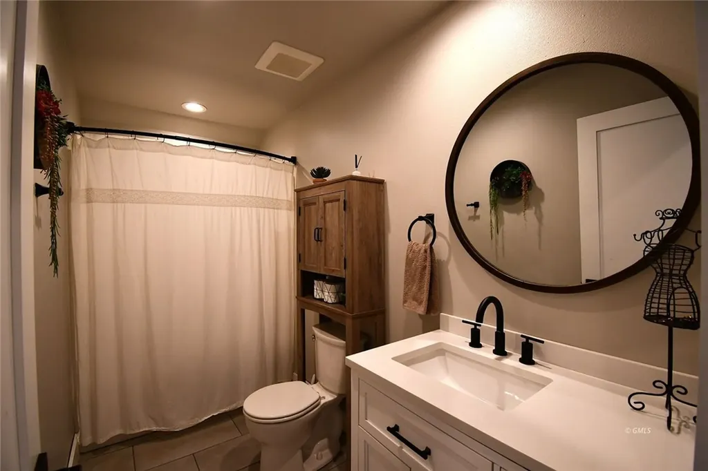 211 Georgetown Drive Glendive MT 59330