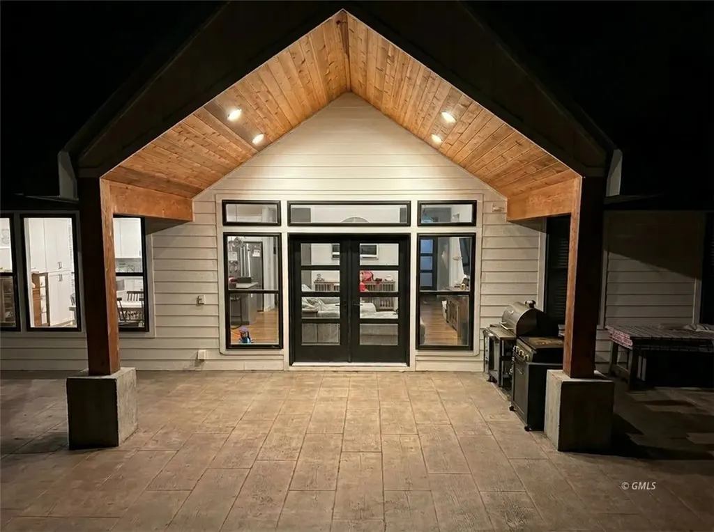 211 Georgetown Drive Glendive MT 59330