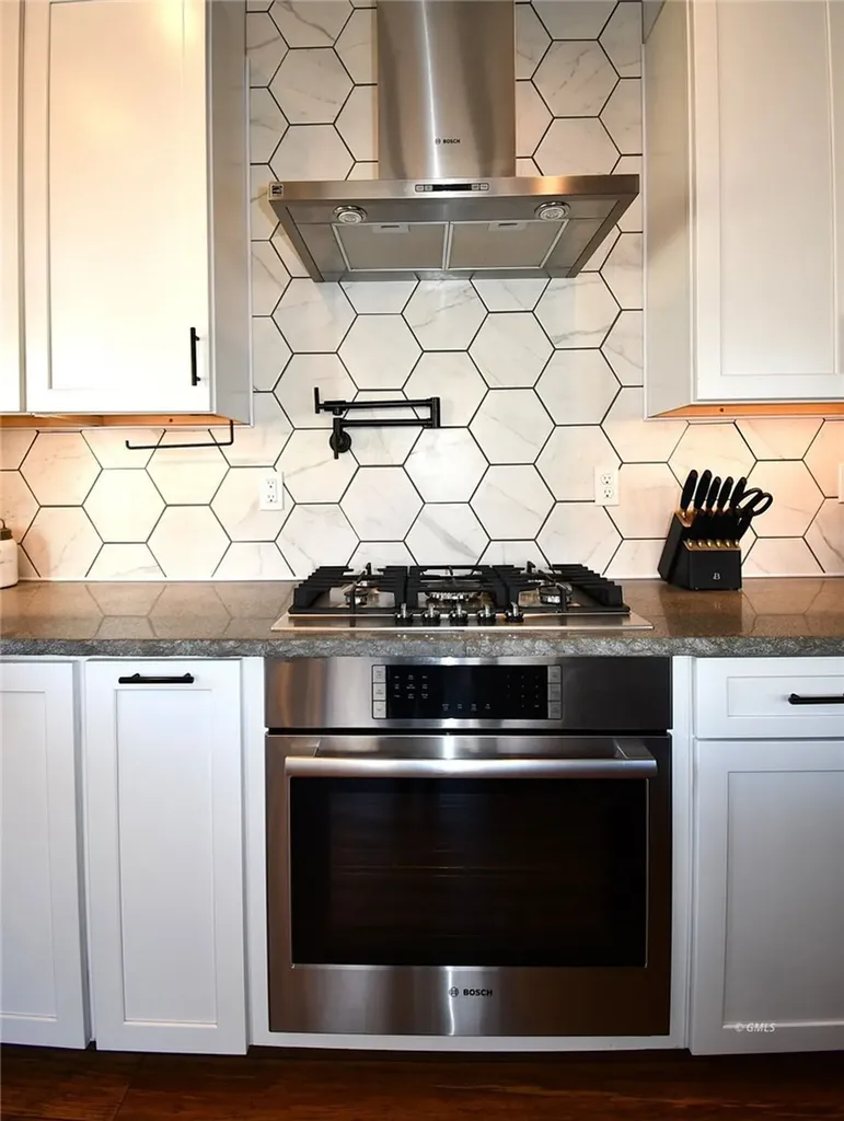 211 Georgetown Drive Glendive MT 59330