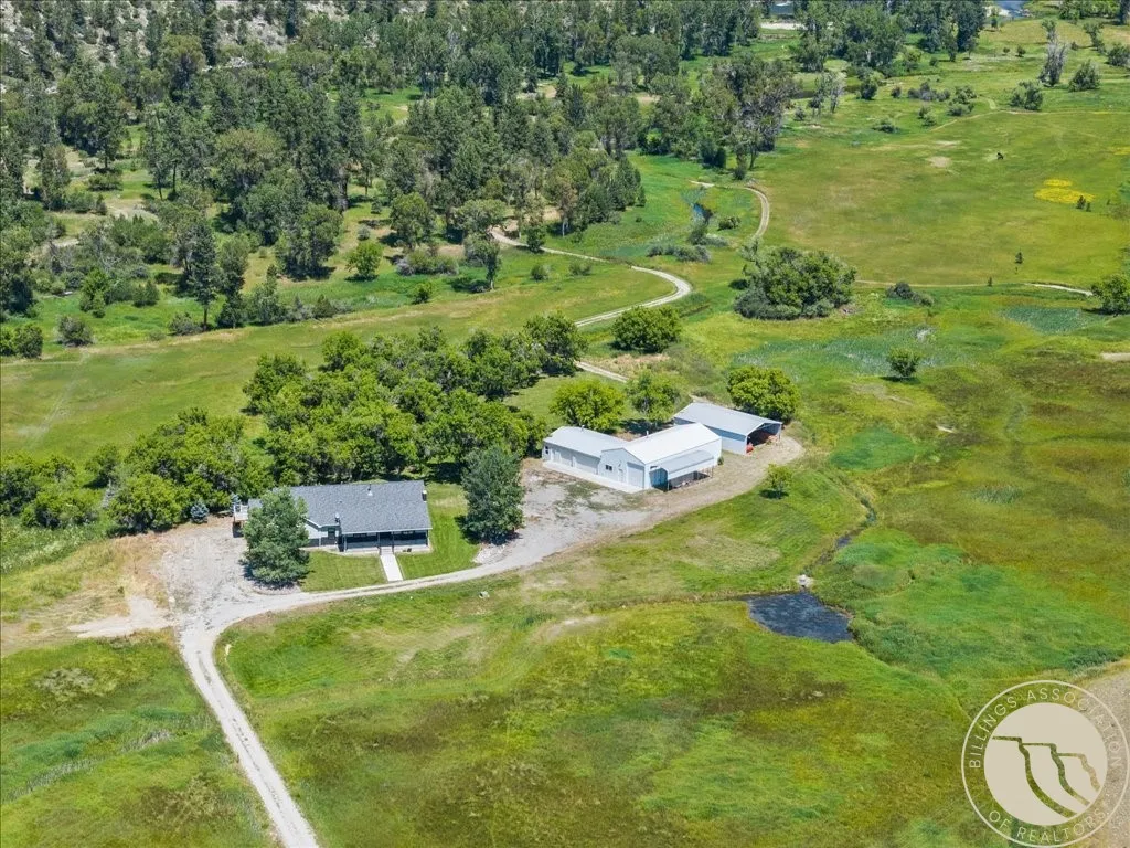 96 Wagon Trail Road Columbus MT 59019