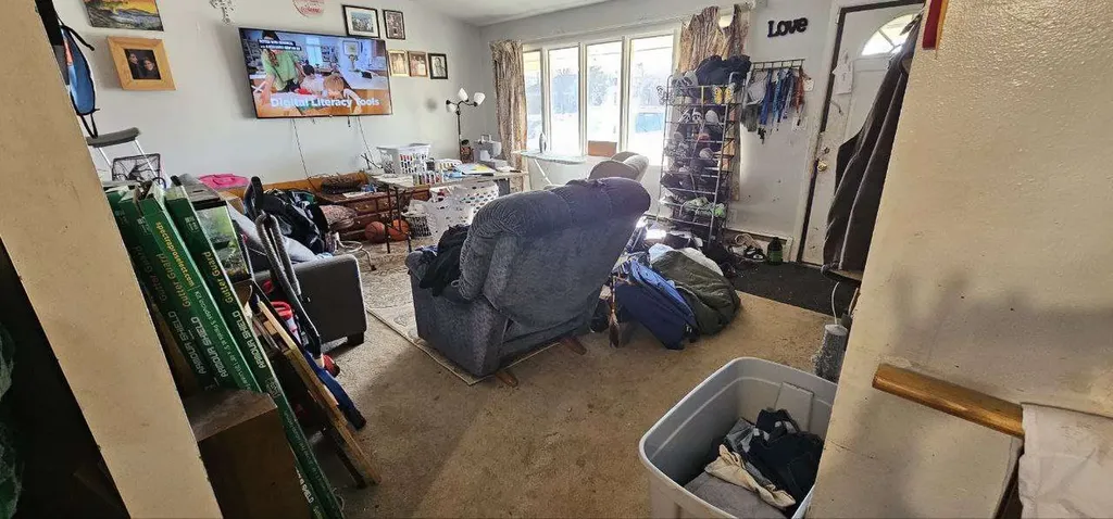 815 N Crawford Avenue Hardin MT 59034