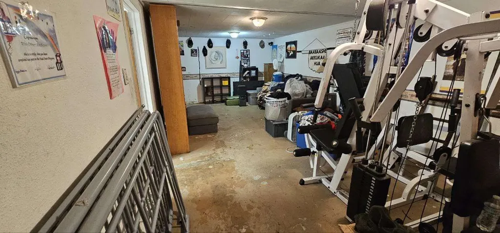 815 N Crawford Avenue Hardin MT 59034