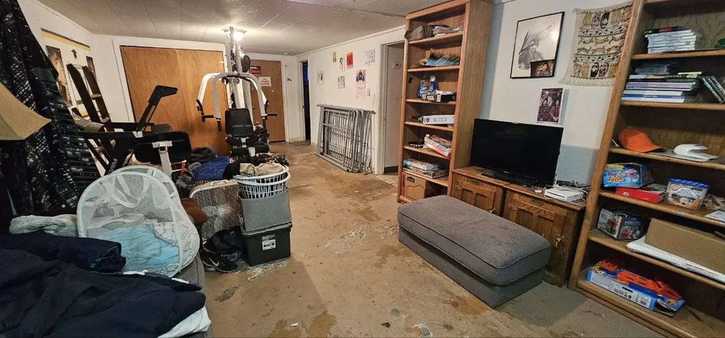 815 N Crawford Avenue Hardin MT 59034