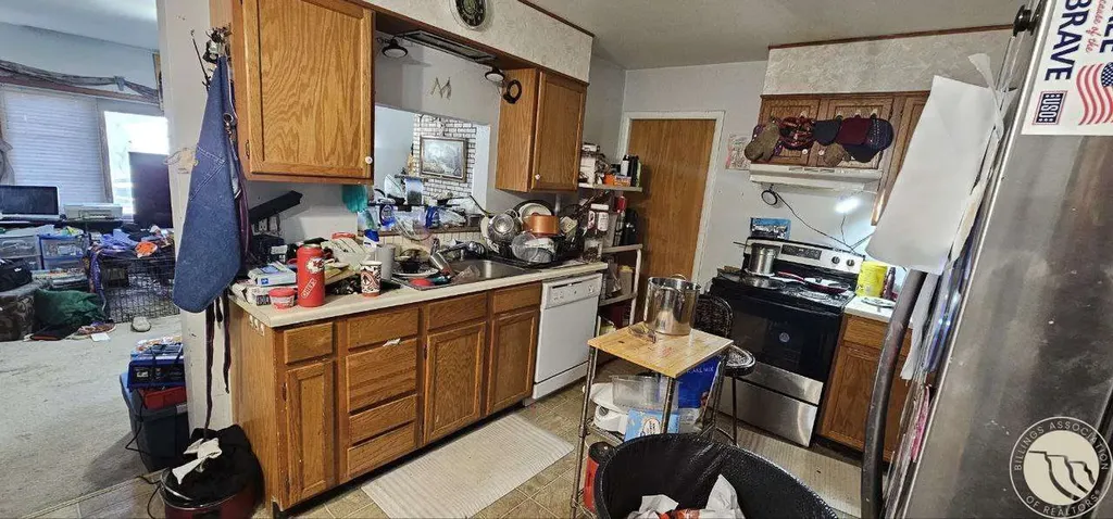 815 N Crawford Avenue Hardin MT 59034