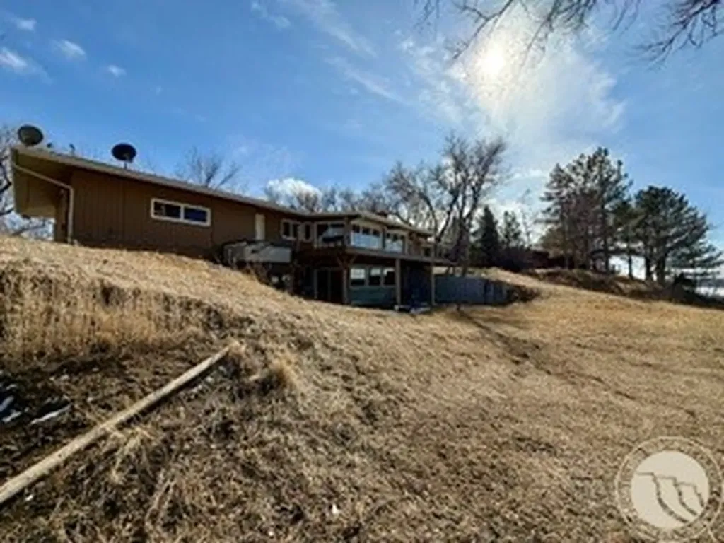 2 Fairgrounds Road Glendive MT 59330