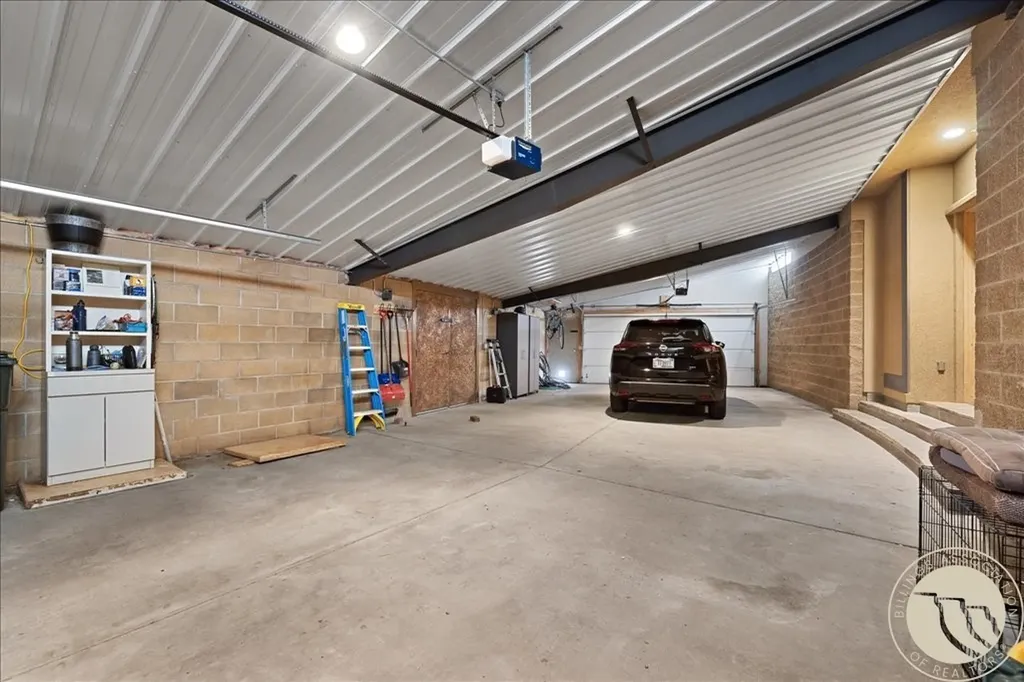 4634 Arapaho Lookout Billings MT 59106
