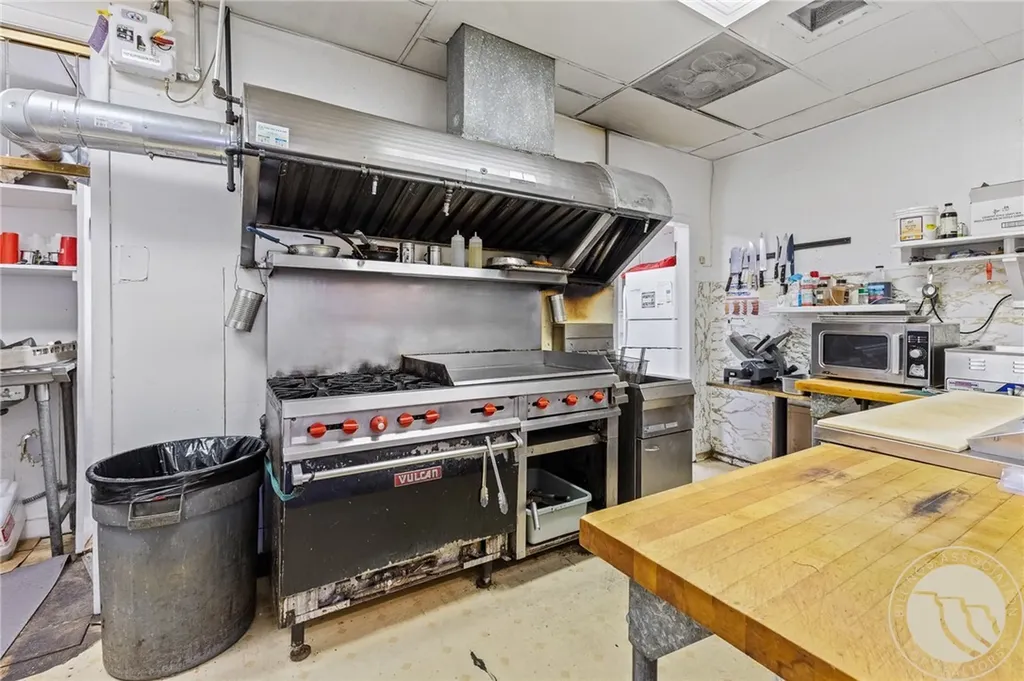 106 S Main Street Bridger MT 59014