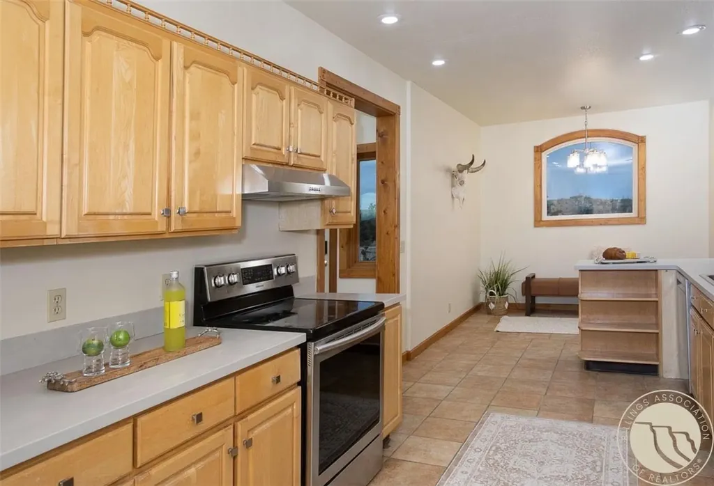 4040 Mountain View Drive S Molt MT 59057