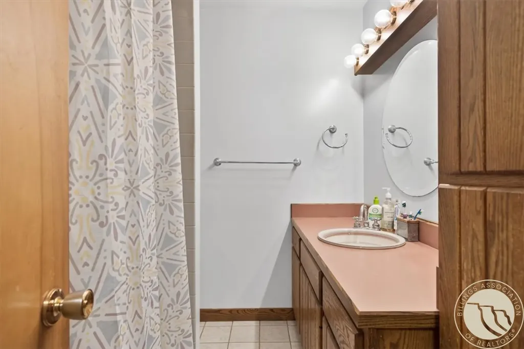 2211 Dallas Drive Billings MT 59102