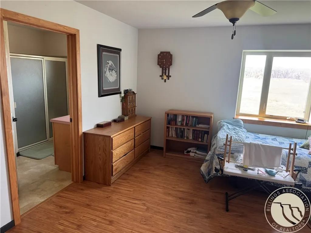 10674 & 10676 Highway 313 S Highway 313 Hardin MT 59034
