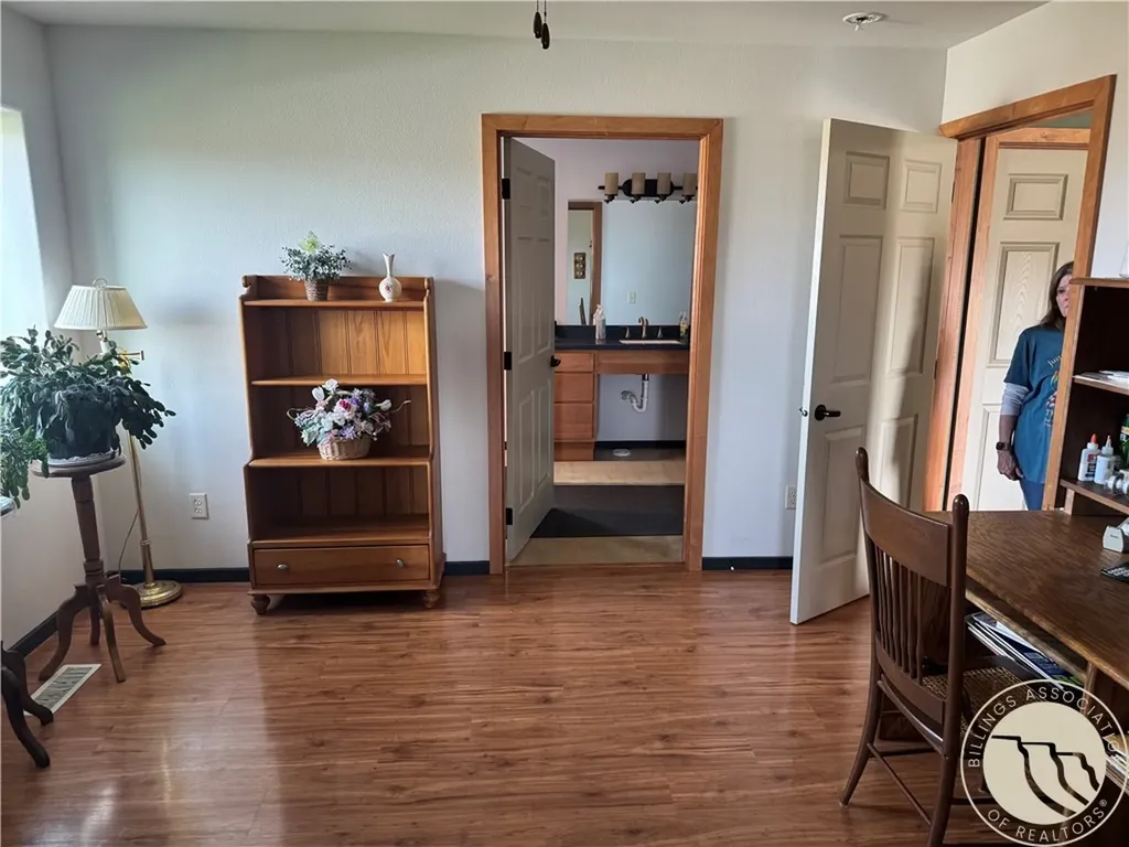 10674 & 10676 Highway 313 S Highway 313 Hardin MT 59034
