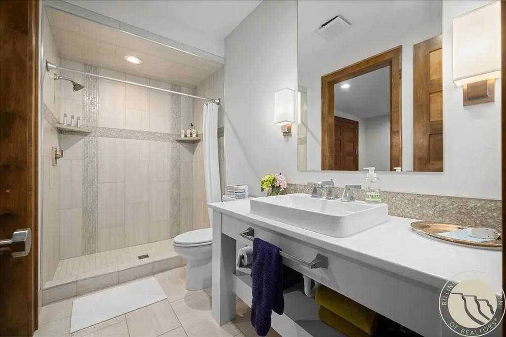 1833 Iris Lane Billings MT 59102