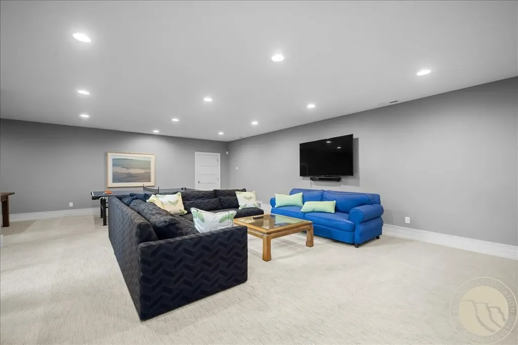 1833 Iris Lane Billings MT 59102