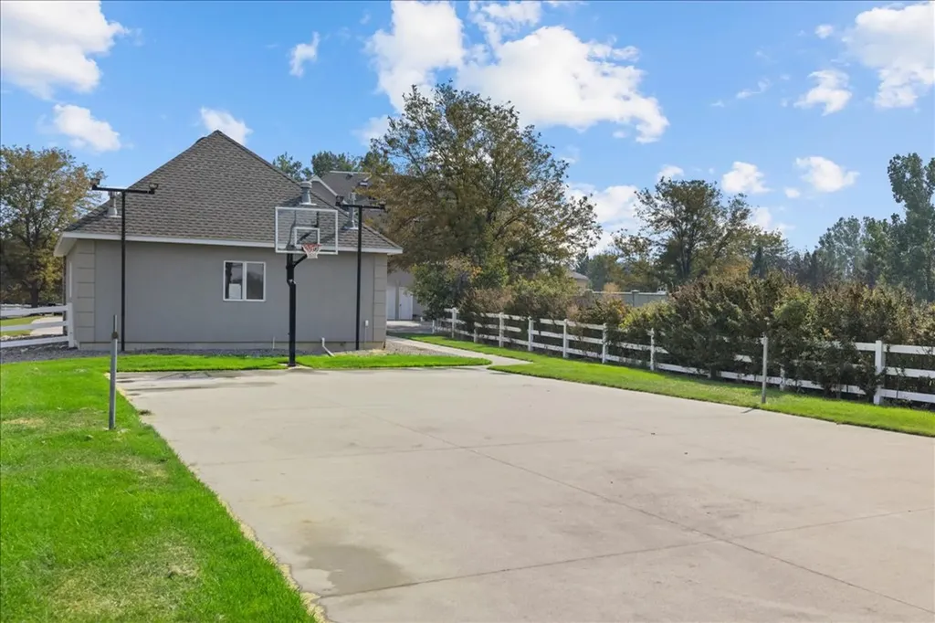 1820 Stillmeadow Drive Billings MT 59106