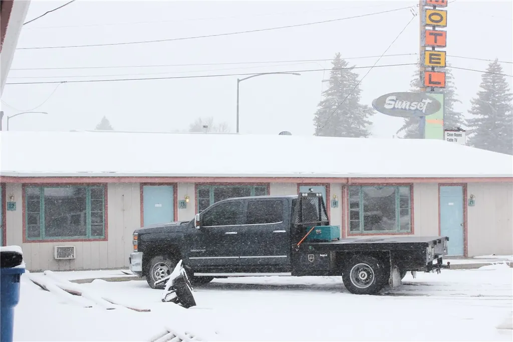 115 NE Main Street Lewistown MT 59457