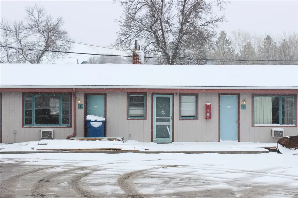 115 NE Main Street Lewistown MT 59457