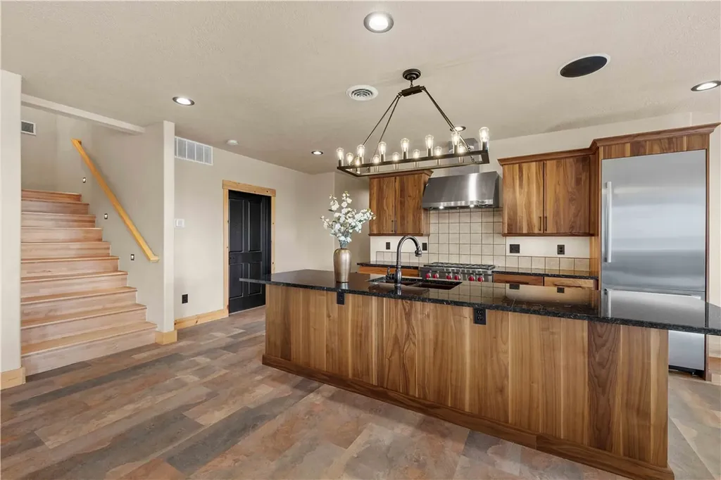 2570 Vista Loop Drive Billings MT 59106