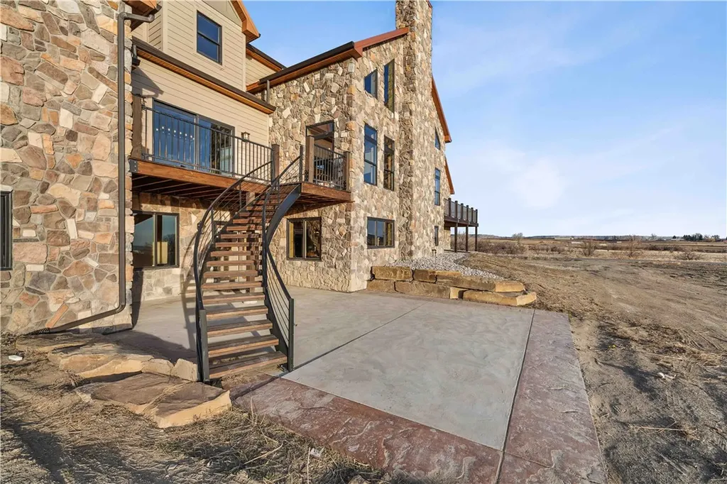 2570 Vista Loop Drive Billings MT 59106