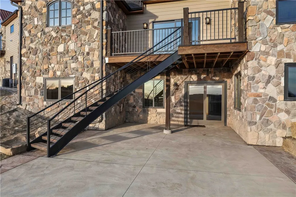 2570 Vista Loop Drive Billings MT 59106