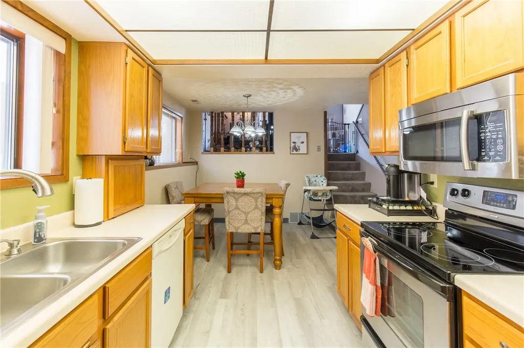 3295 Granger Avenue E Billings MT 59102