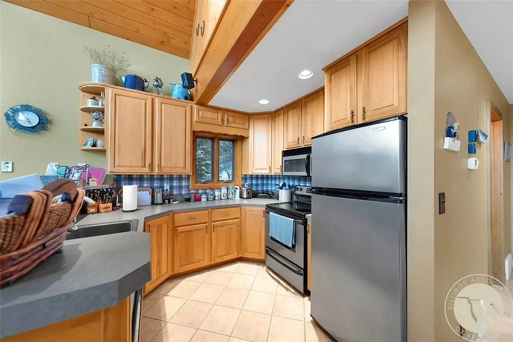 28 Willow Creek Trail Red Lodge MT 59068