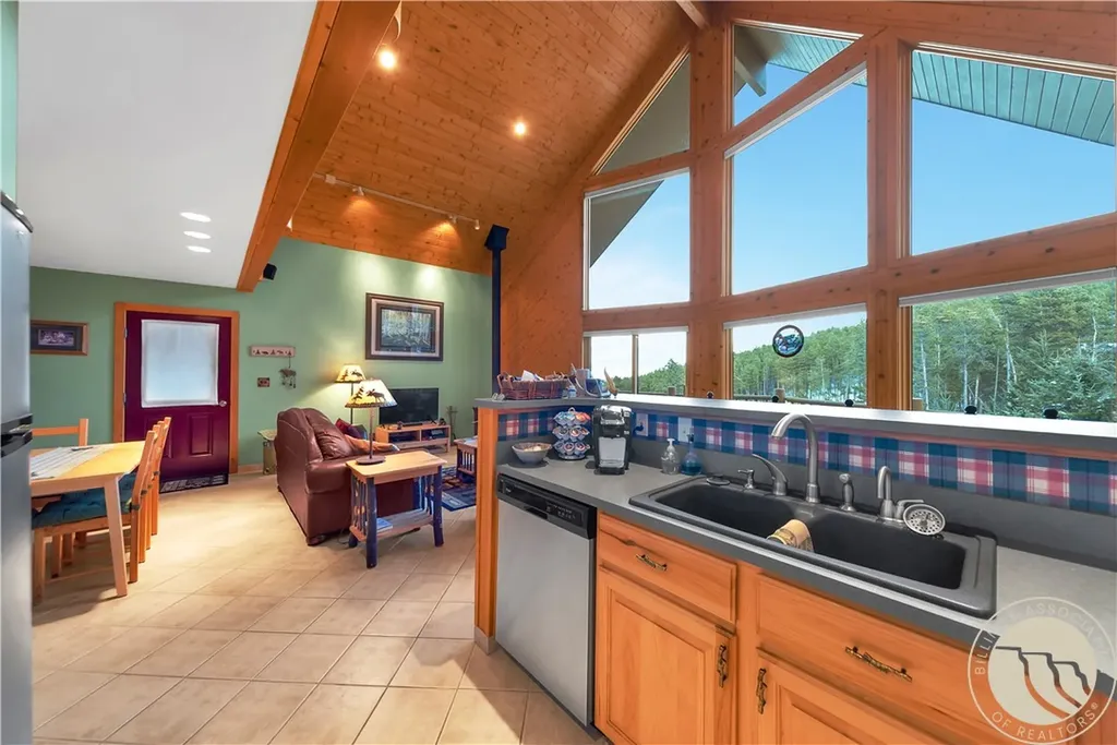 28 Willow Creek Trail Red Lodge MT 59068