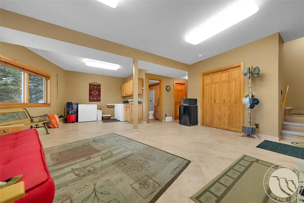 28 Willow Creek Trail Red Lodge MT 59068