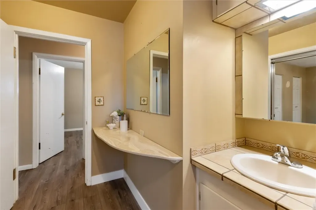 1124 Parkhill Drive Billings MT 59102
