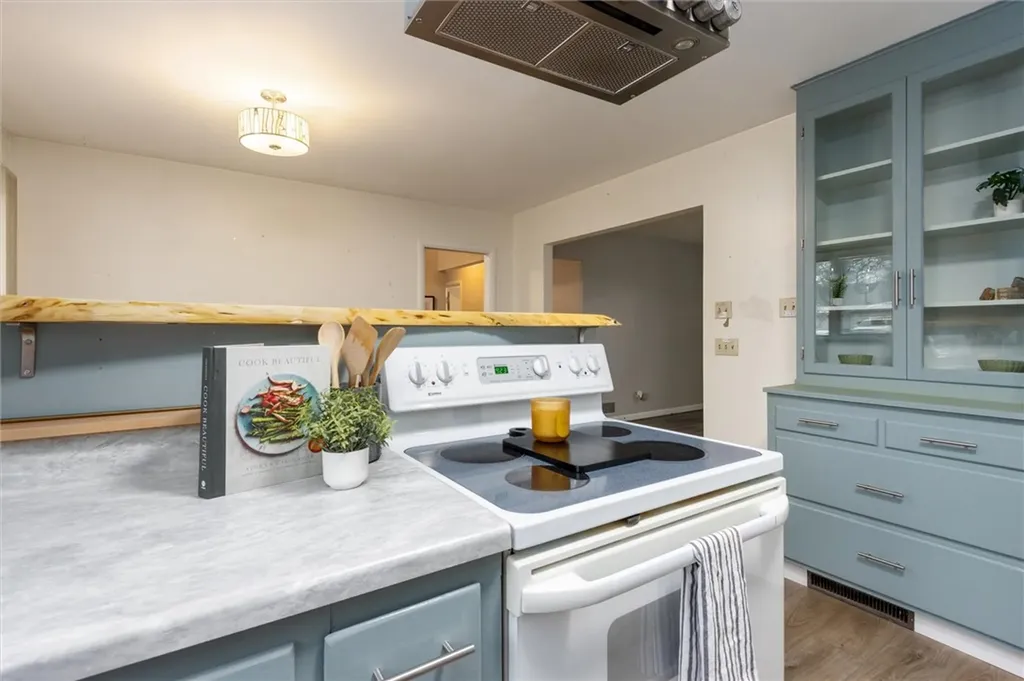 1124 Parkhill Drive Billings MT 59102