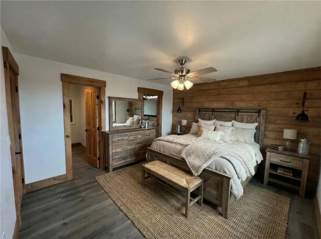 14 Horny Toad Trail S Belfry MT 59008