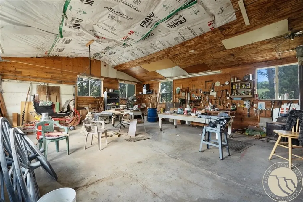 187 Shane Creek Road Columbus MT 59019