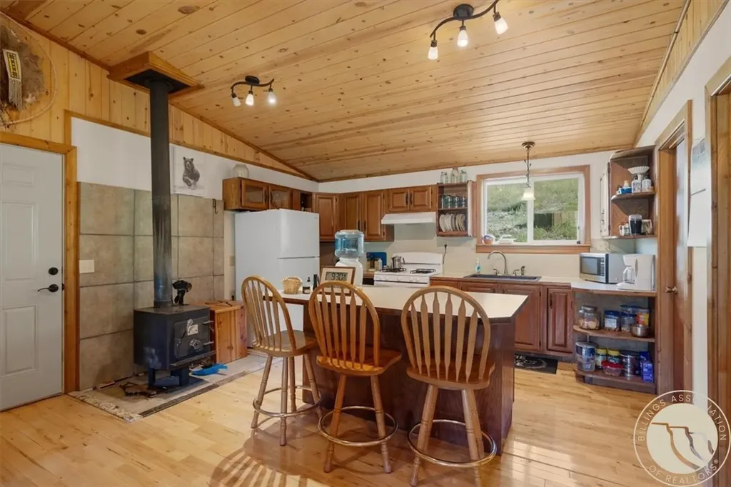 187 Shane Creek Road Columbus MT 59019