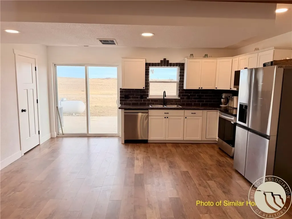13787 Broadview East Road, Unit 3 Broadview MT 59015