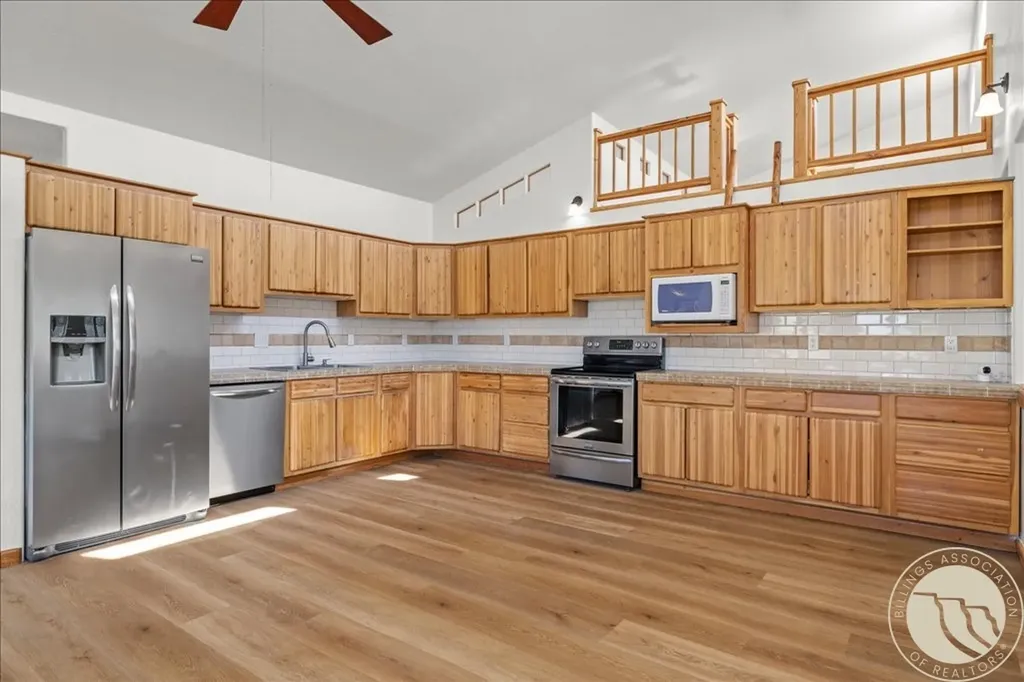 147 Stillwater Loop Columbus MT 59019