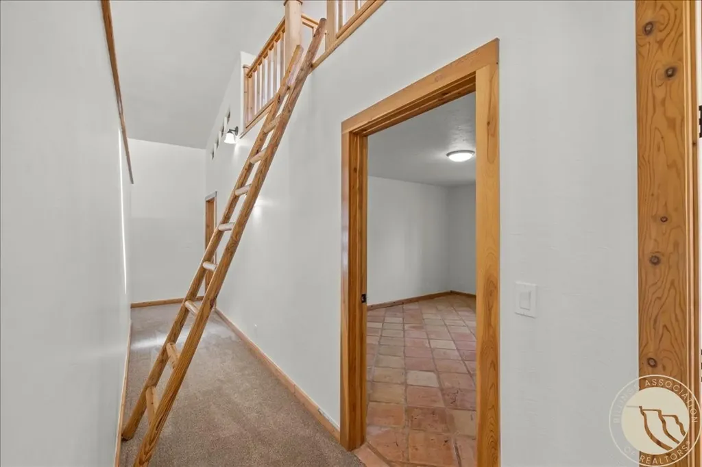 147 Stillwater Loop Columbus MT 59019