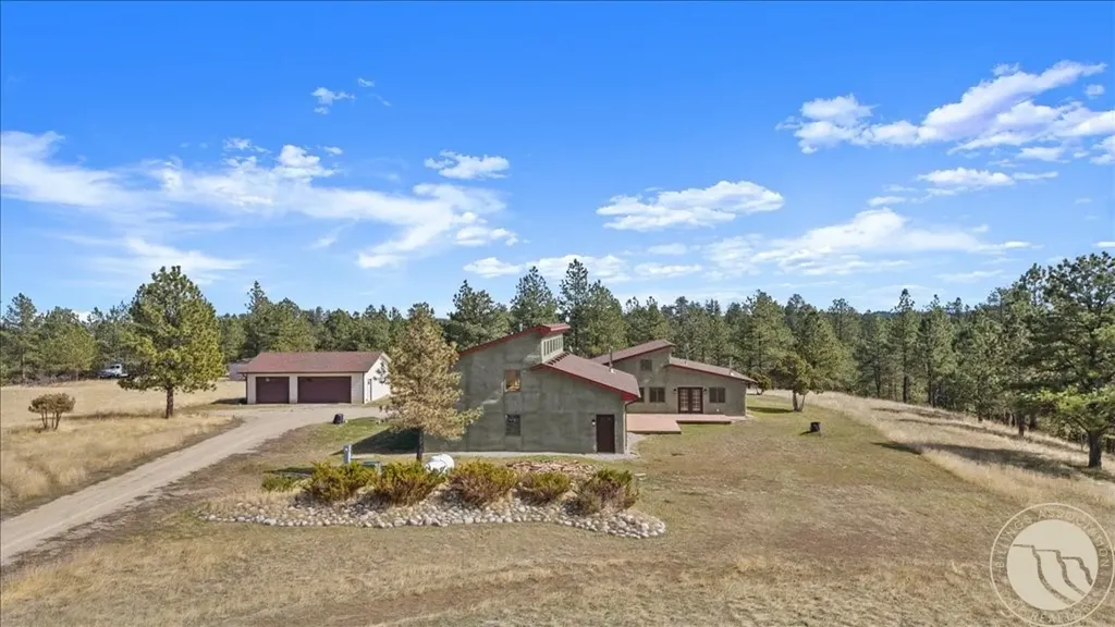 147 Stillwater Loop Columbus MT 59019