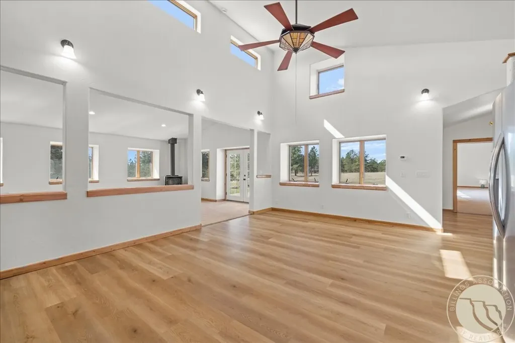 147 Stillwater Loop Columbus MT 59019