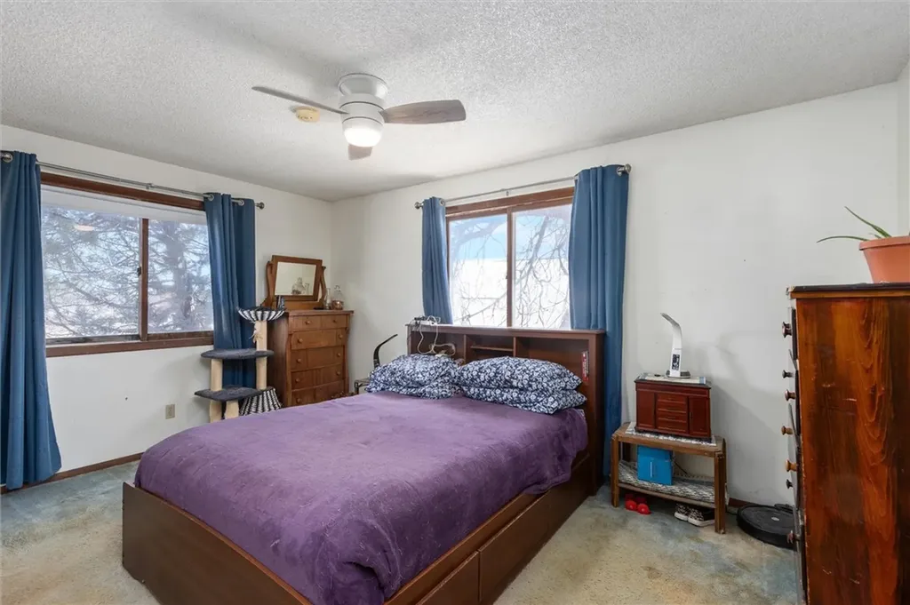 613 N Crook Avenue Hardin MT 59034