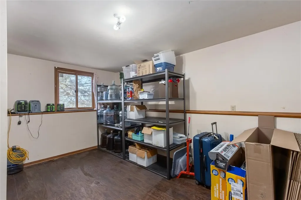 613 N Crook Avenue Hardin MT 59034