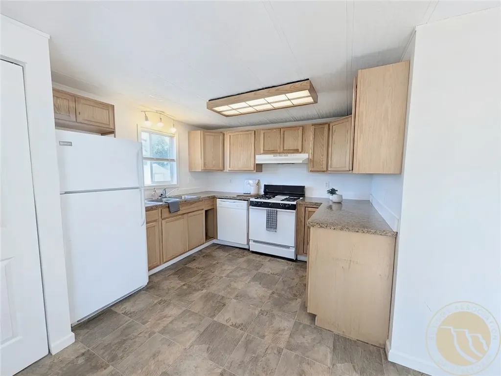 2224 Us Highway 87e #52 Billings MT 59102