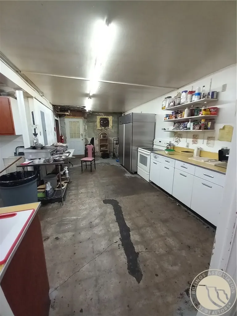 114 Main Street Roundup MT 59072