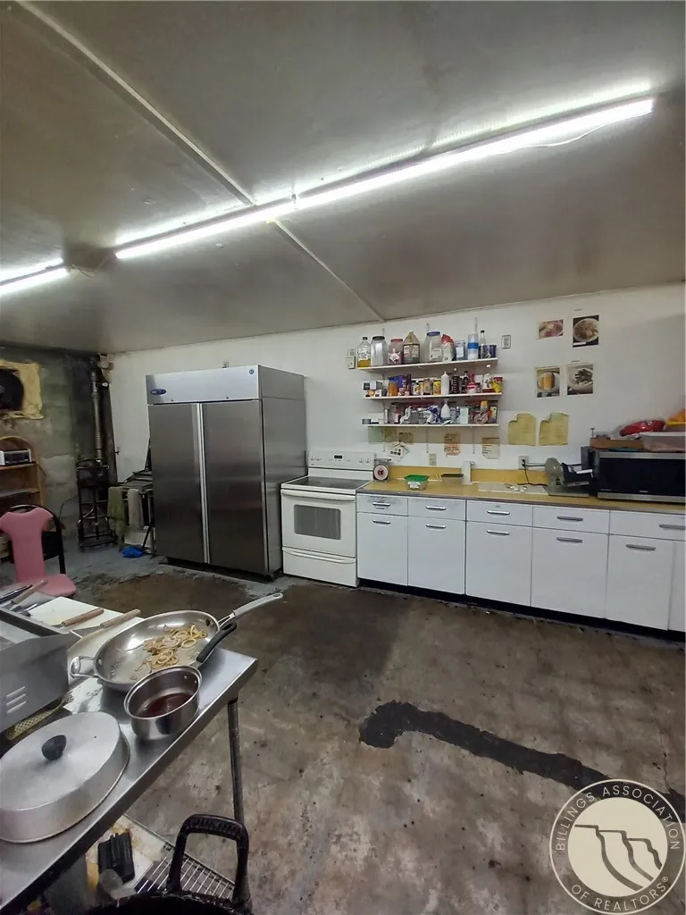 114 Main Street Roundup MT 59072